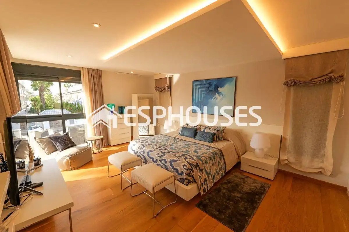 Casa con terraza en venta en Playa del Acequión, Náufragos y Rocío del Mar, imagen 9