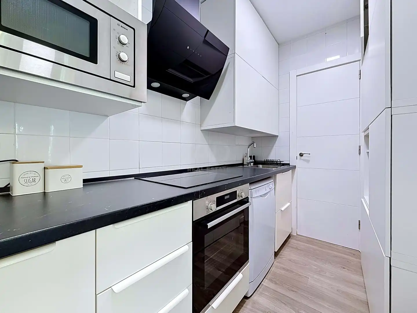 Kitchen of Flat for sale in Sitges  with Air Conditioner, Heating and Terrace