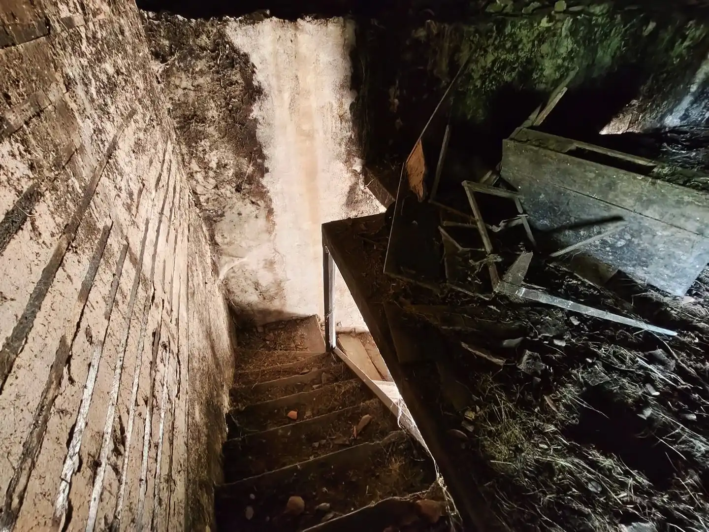 Casa o xalet en venda en Salas amb Terrassa i Piscina
