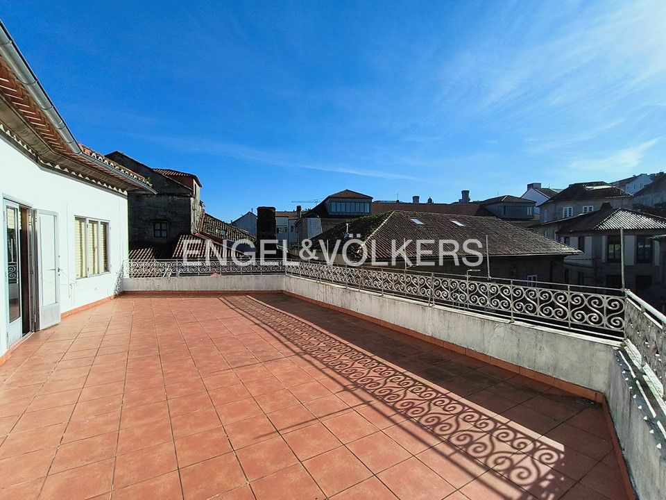 Terrace of Single-family semi-detached for sale in Pontevedra Capital   with Heating, Parquet flooring and Terrace