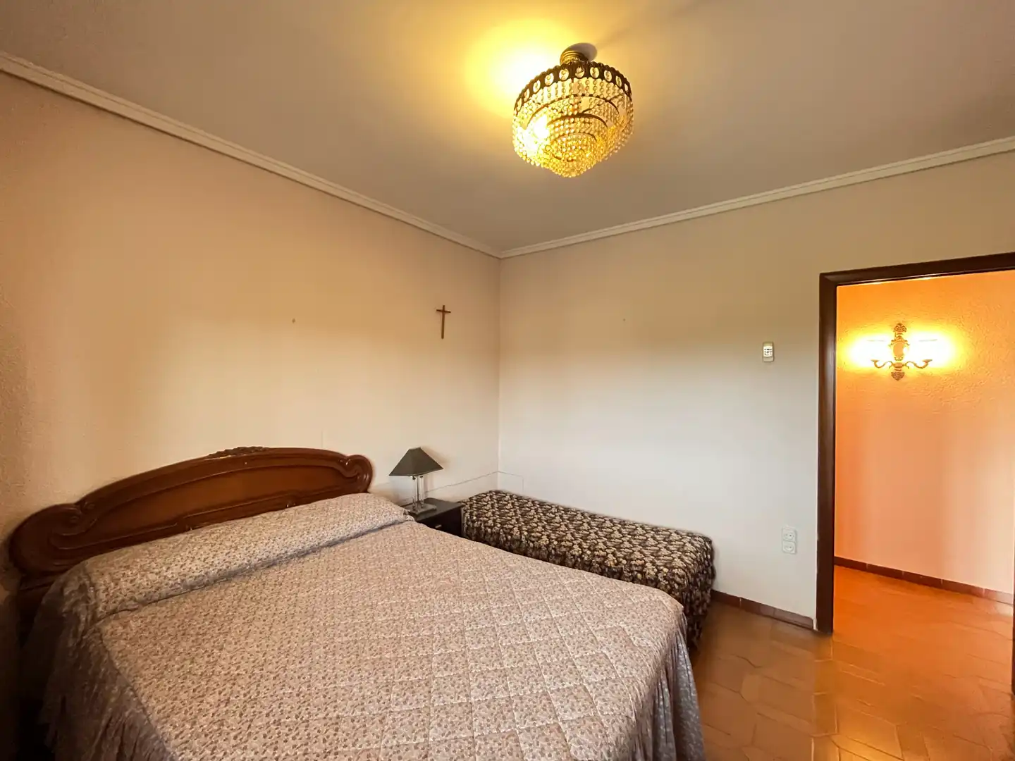 Habitación de Casa o chalet en venta en Sagunto / Sagunt con Jardín privado, Terraza y Trastero