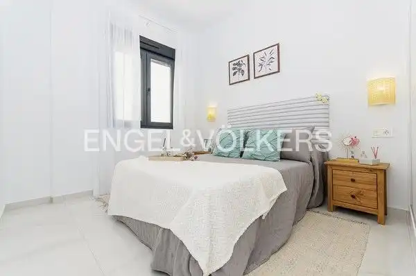 Habitación de Casa o chalet en venta en Orihuela con Aire acondicionado, Calefacción y Jardín privado