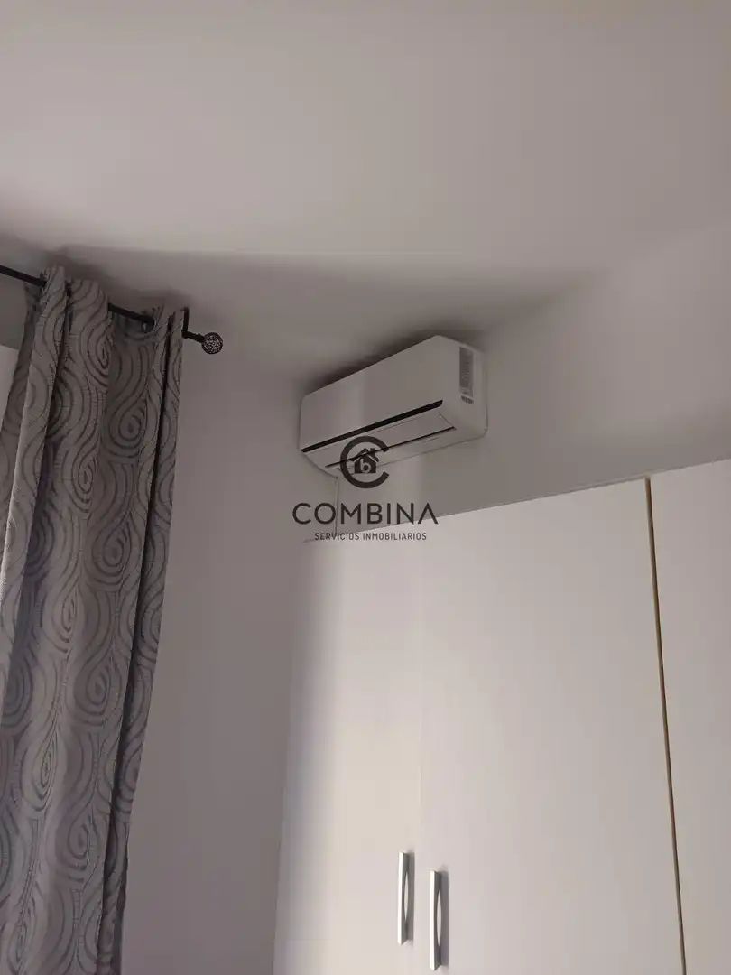 Dormitori de Pis en venda en Huelva amb Aire condicionat i Moblat