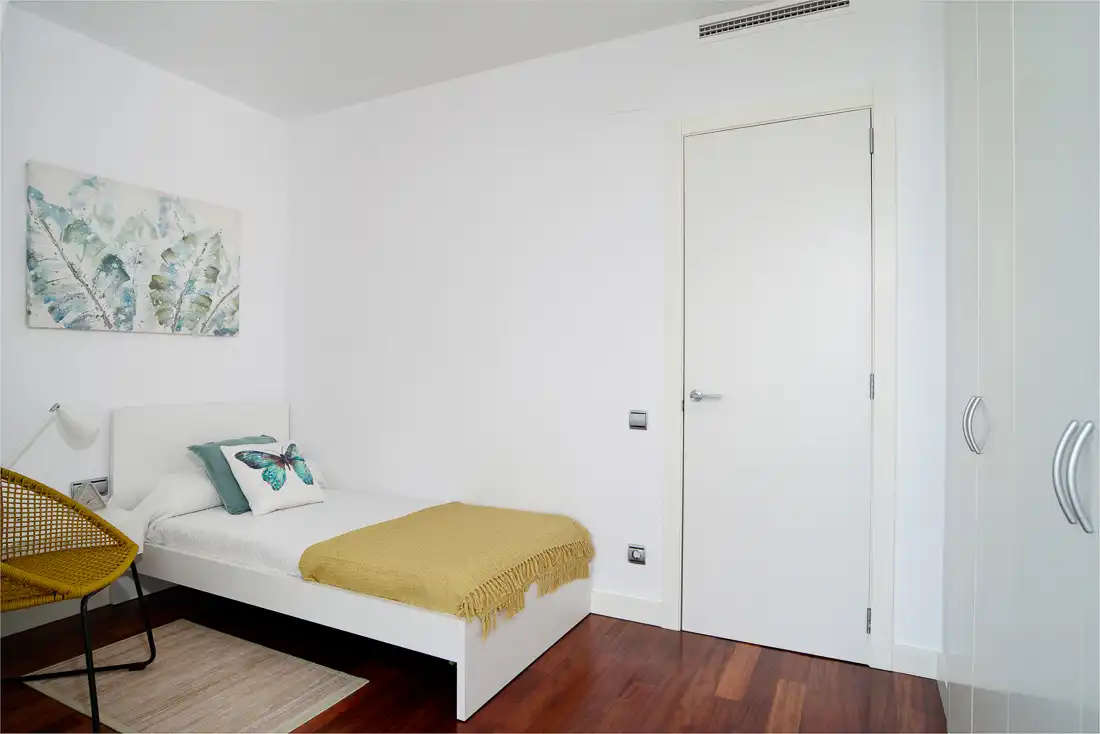 Habitación de Piso en venta en Barcelona con Calefacción y Piscina