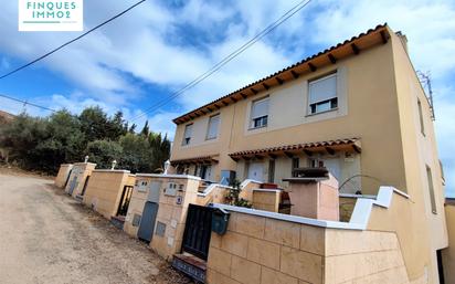 Vista exterior de Casa adosada en venda en Alcanar amb Terrassa