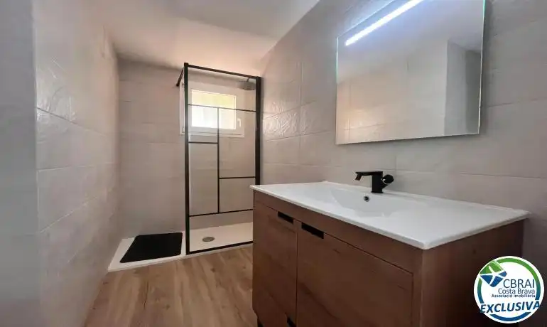 Apartament amb ascensor en venda a Almadrava - Canyelles - Puig-Rom, imagen 13