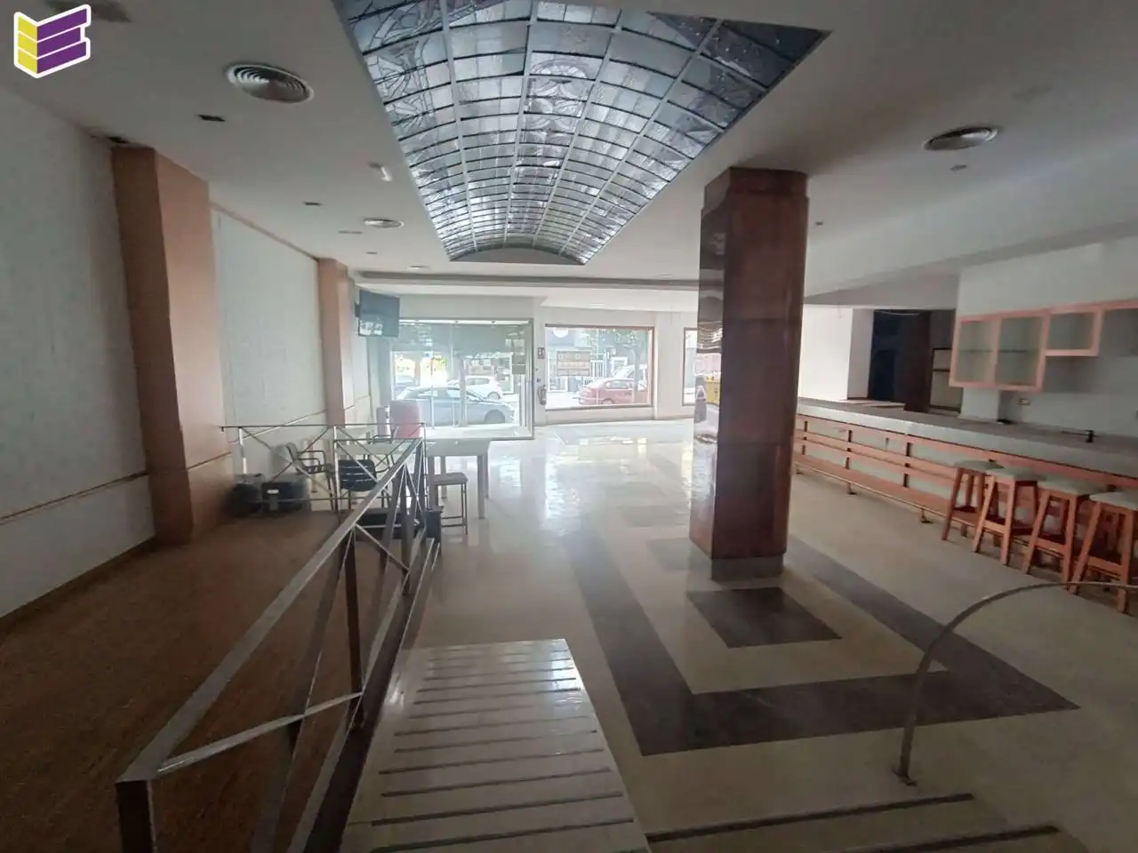 Local comercial en venda a Calle Castelao, imagen 3