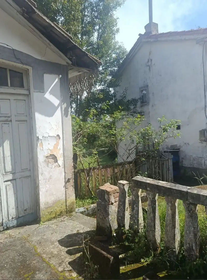 Finca rústica en venda en Pravia amb Jardí privat, Moblat i Forn