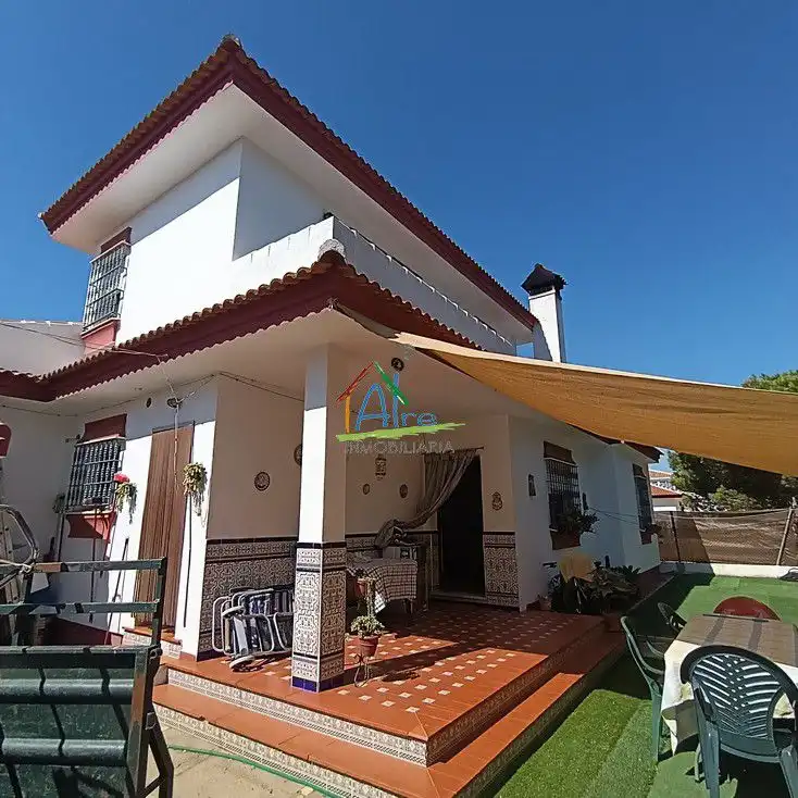 Adossat amb jardí en venda a Retama