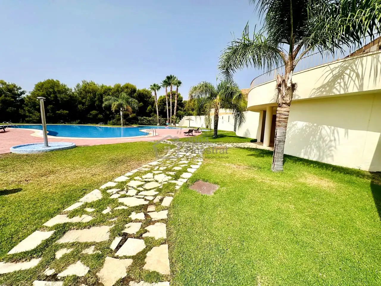 Piscina de Planta baixa de lloguer en Golf Bahía