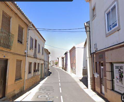 Local comercial en Venta en Morales de Rey