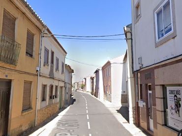 Locale commerciale in vendita a Morales de Rey