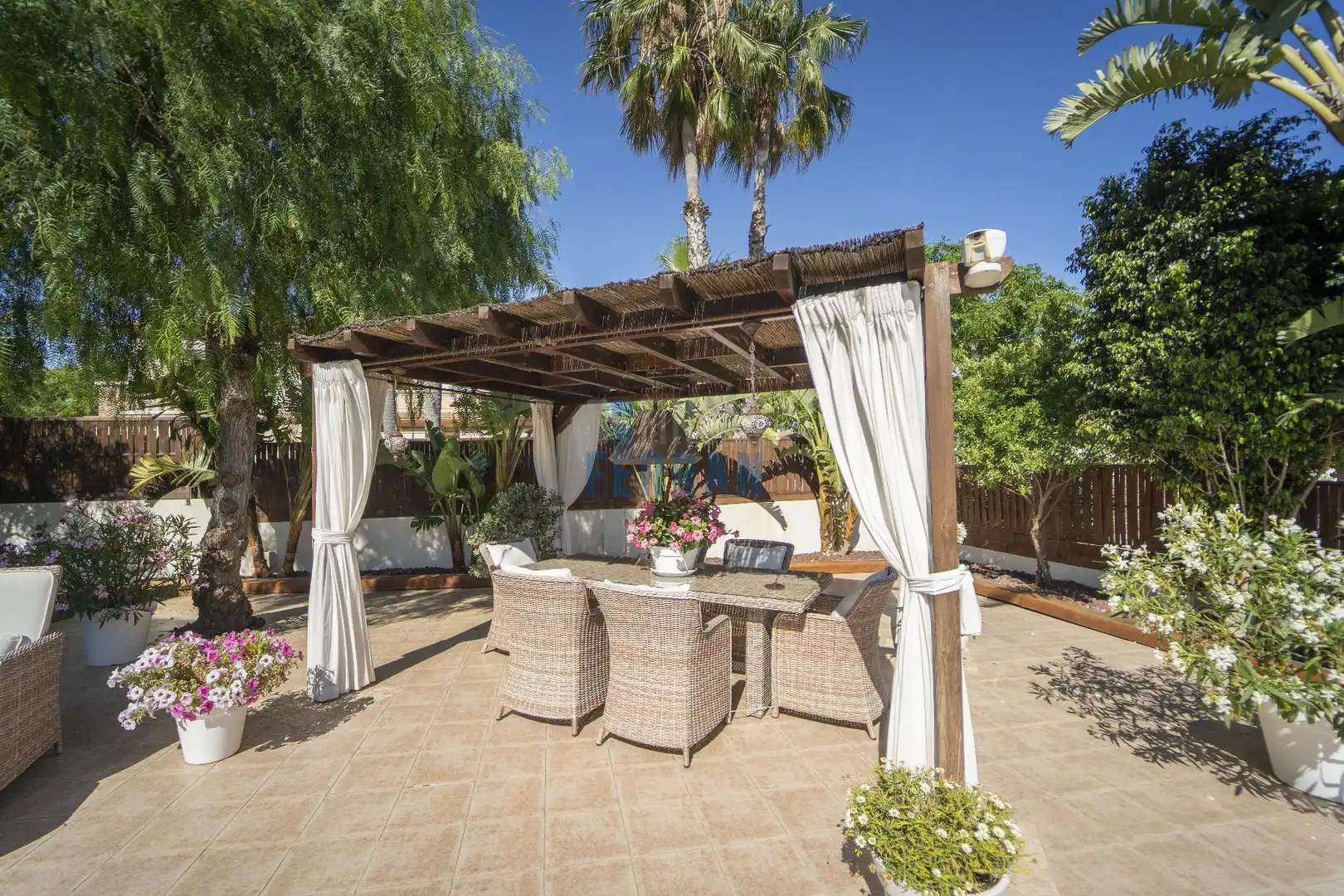Casa con piscina in vendita a Els Masos - Els Garrofers, imagen 4