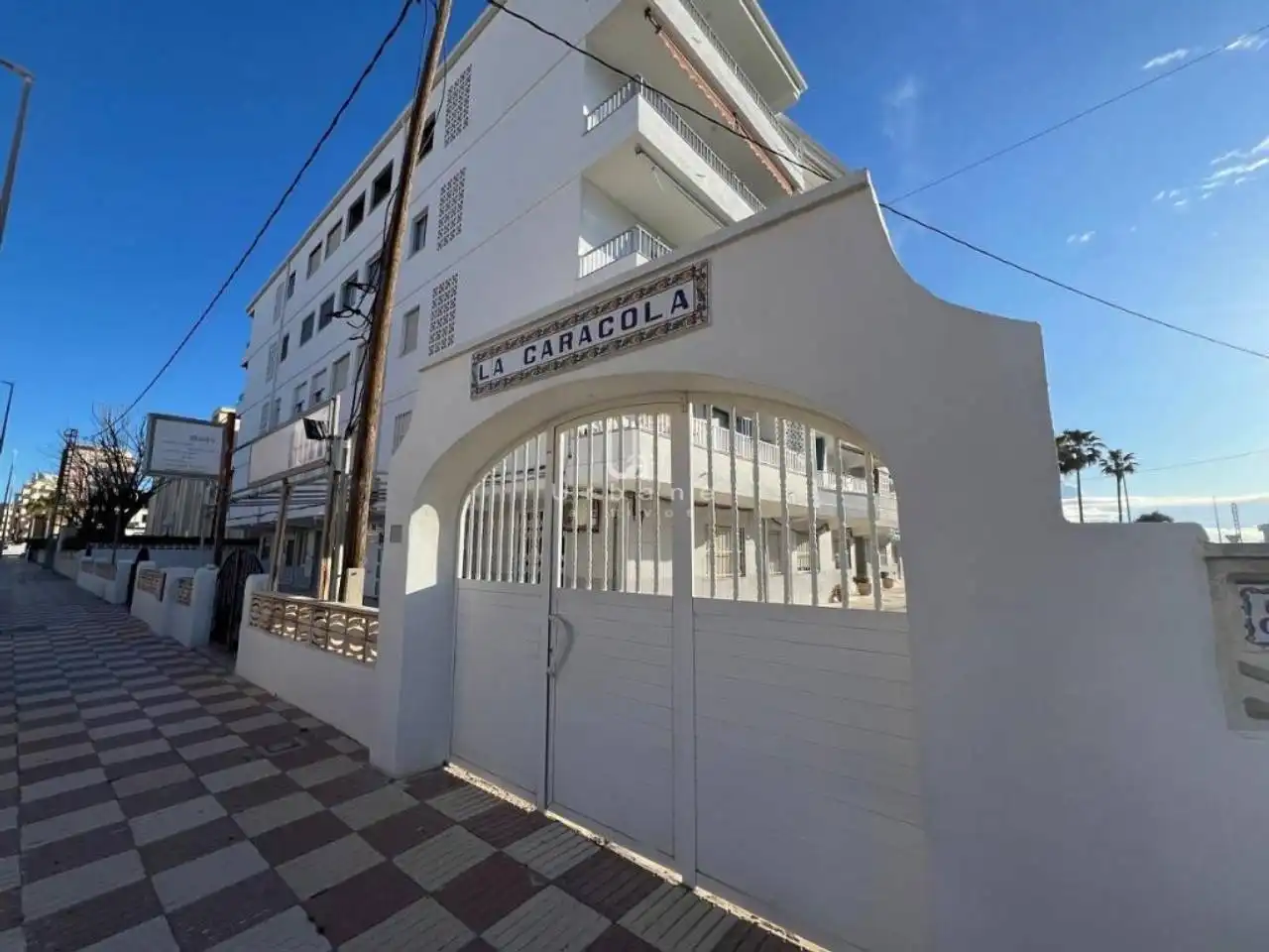 Local comercial en venda a Avenida Borrons