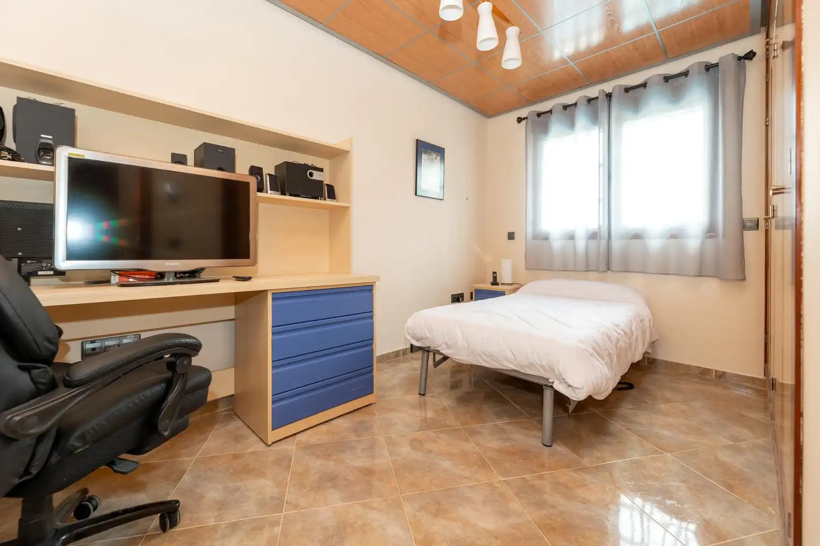 Habitación de Casa o chalet en venta en Albolote con Terraza, Trastero y Piscina