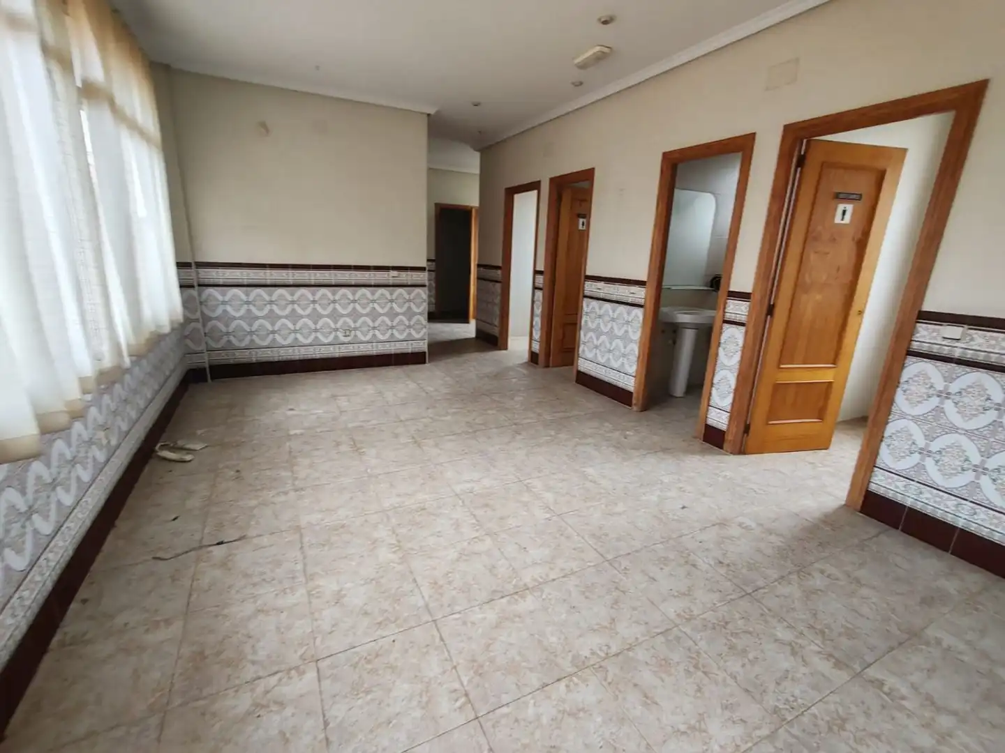 Local en venta en Fuensalida
