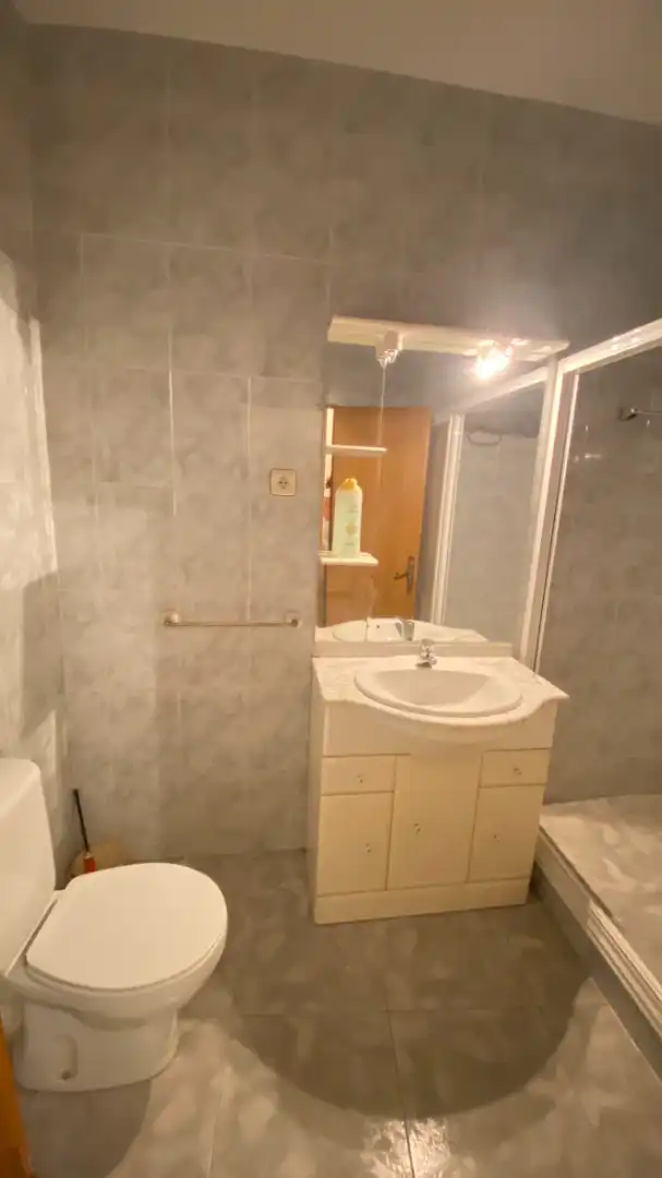 Bathroom of Houses for sale in Navaconcejo  with Heating and Furnished