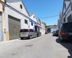 Vista exterior de Nau industrial en venda en Jerez de la Frontera