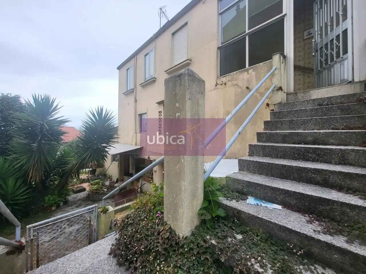 Casa o xalet en venda en Redondela amb Calefacció, Jardí privat i Terrassa