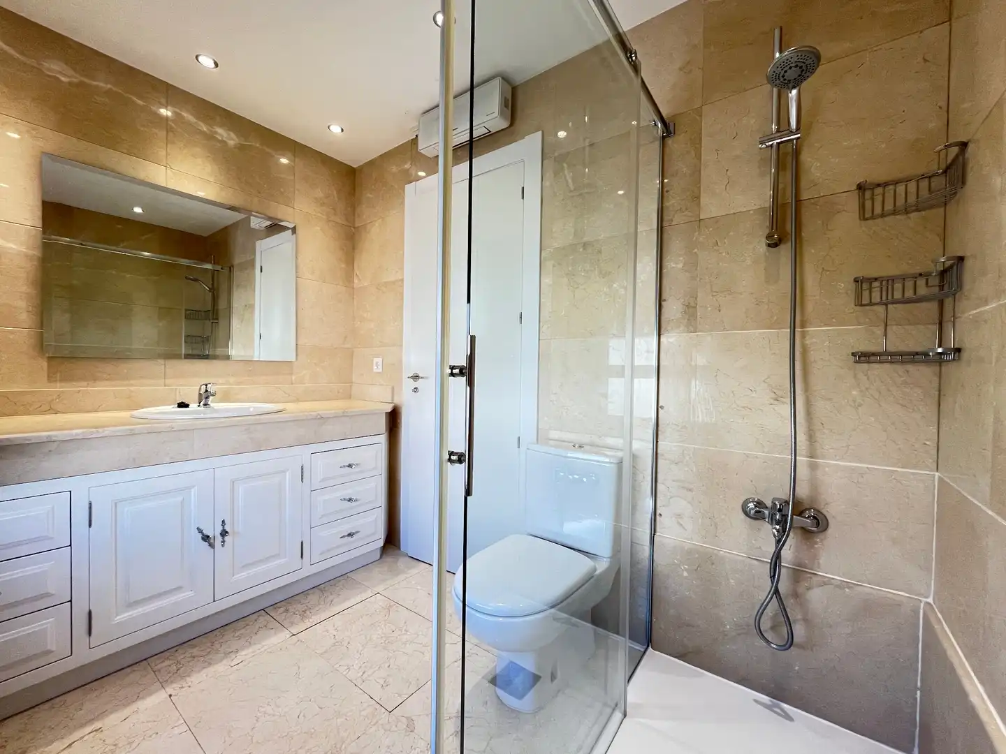 Villa mit Pool zum Verkauf in Calle José María Castilviejo 41, imagen 45