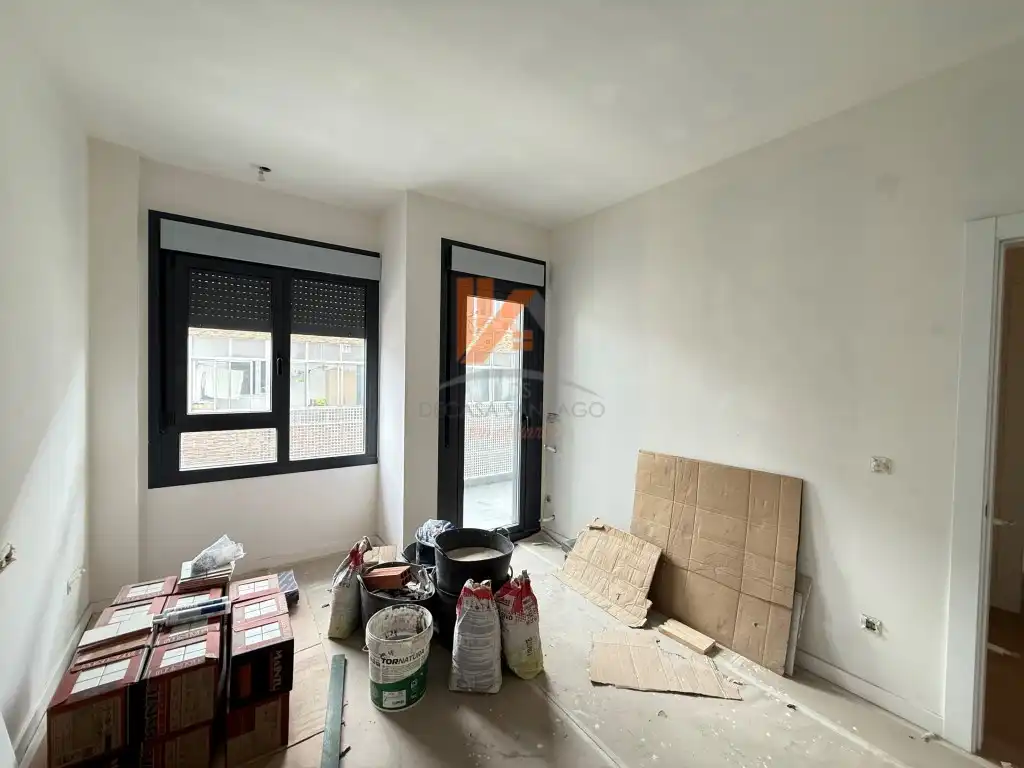 Wohnungen zum Verkauf in Santiago de Compostela  mit Balkon