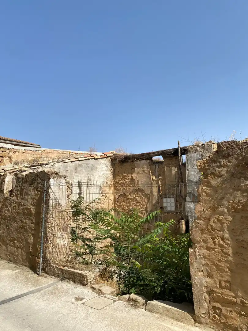 Vista exterior de Terreno en venta en Dicastillo