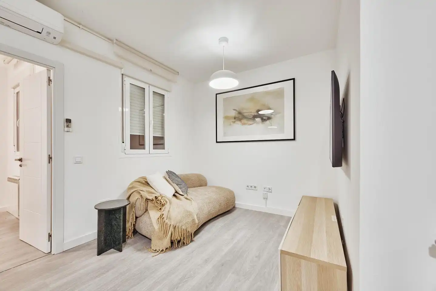 Planta baixa en venda en Madrid amb Moblat