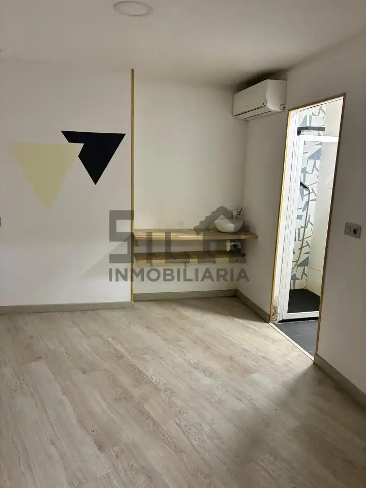 Local de lloguer en Ourense Capital 
