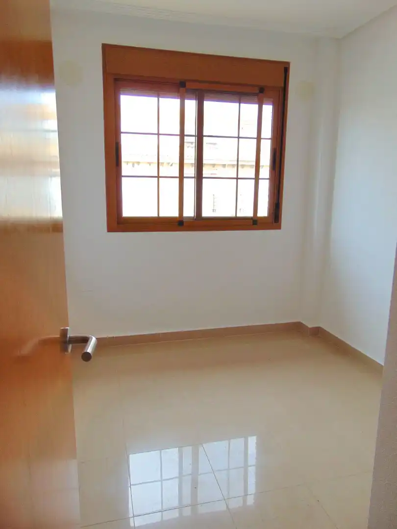 Habitación de Casa adosada en venta en San Pedro del Pinatar con Terraza, Balcón y Alarma