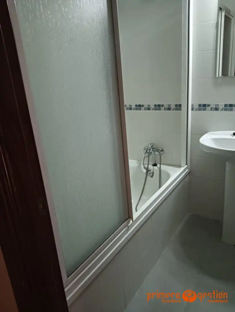 Baño de Casa o chalet en venta en Lora del Río con Aire acondicionado