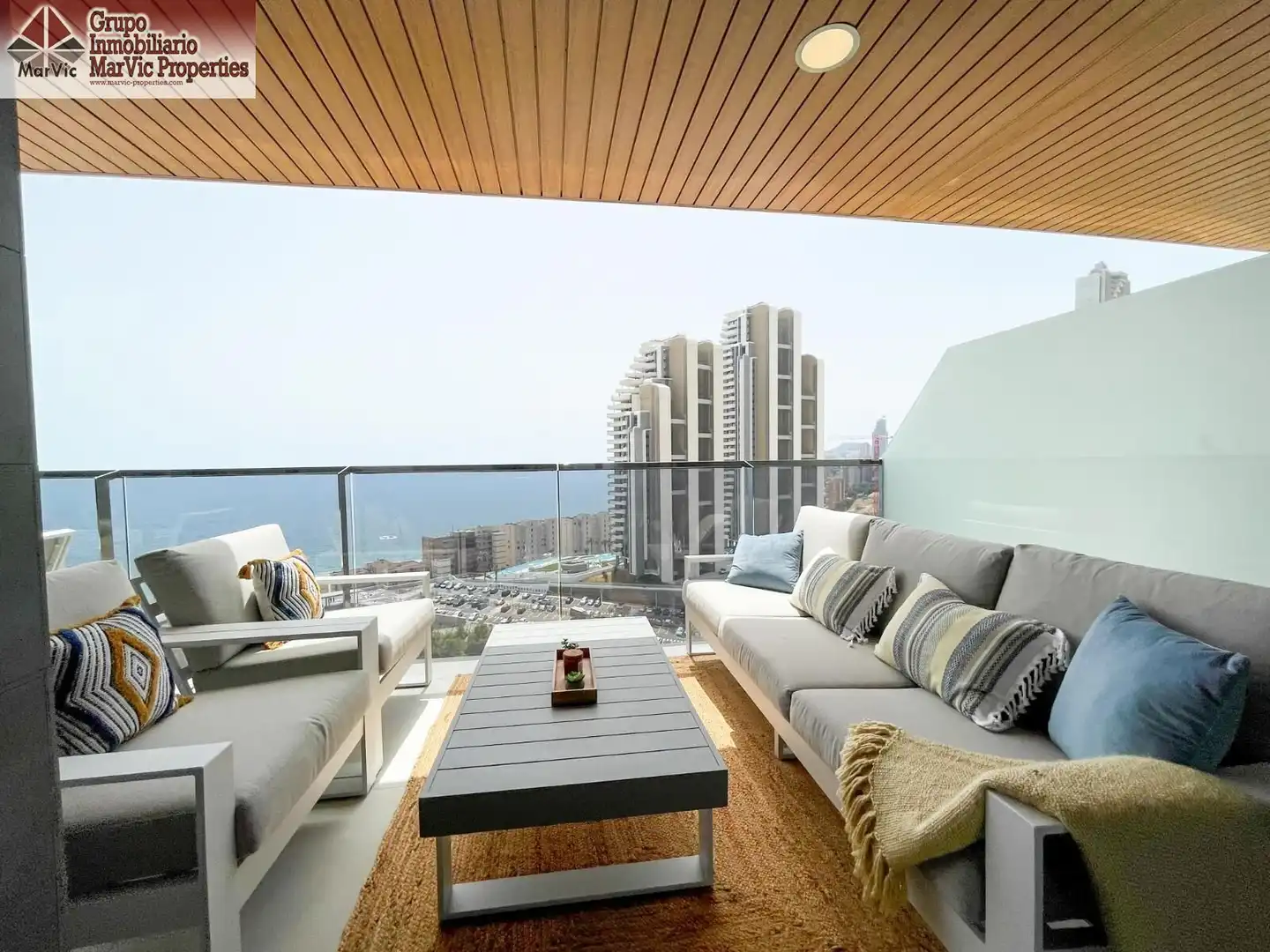 Terrasse von Wohnung zum Verkauf in Benidorm mit Terrasse, Möbliert und Gemeinschaftspool