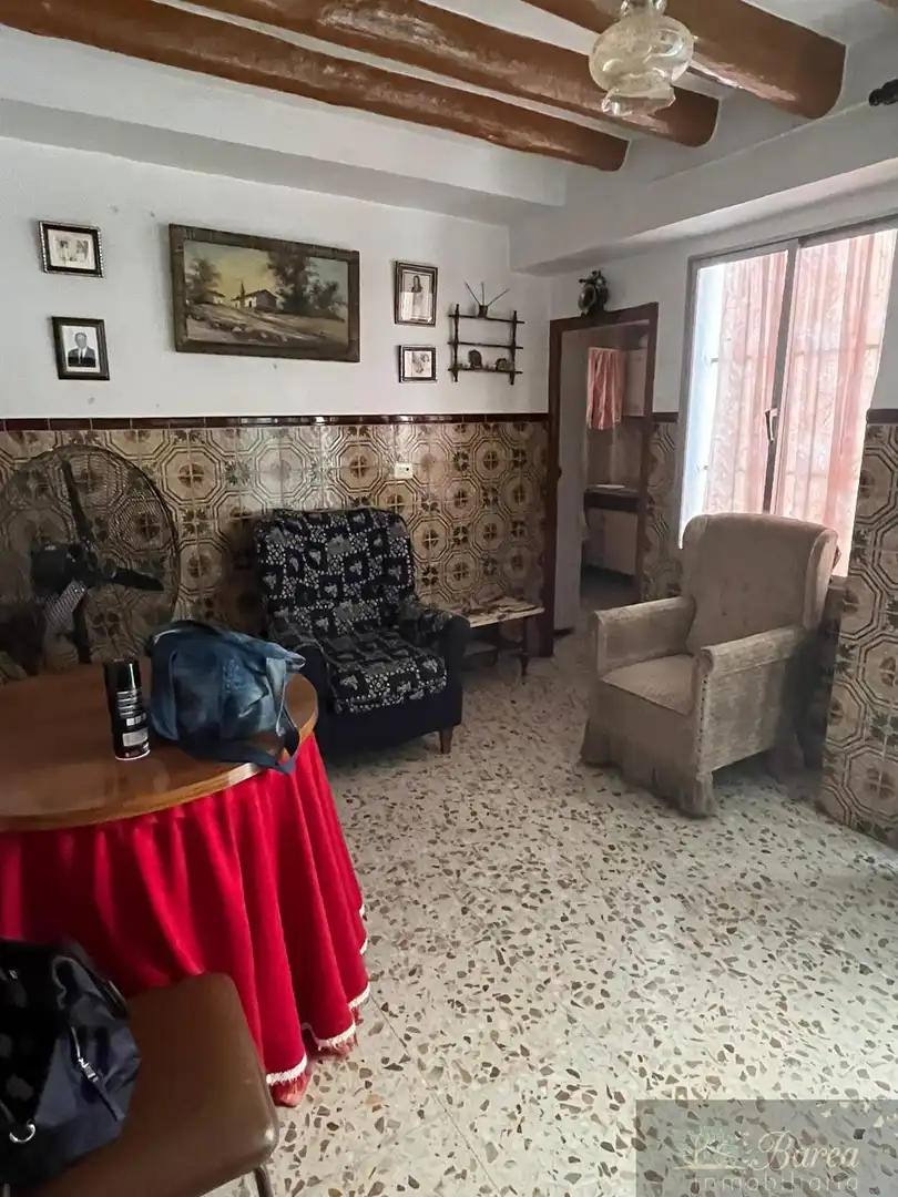 Maison mitoyenne à vendre à Rute