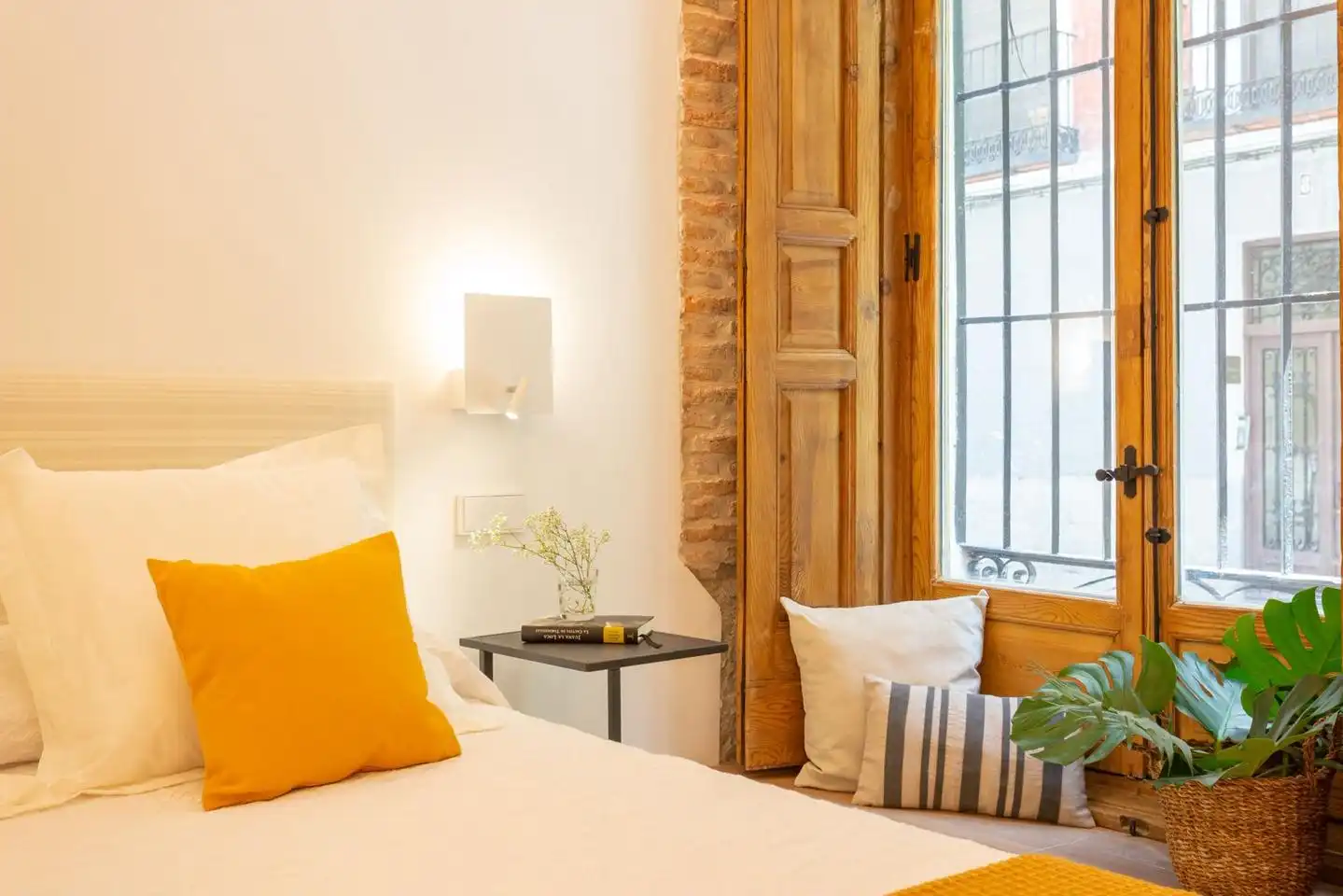 Bedroom of Ground floor for sale in  Madrid Capital  with Air Conditioner and Heating