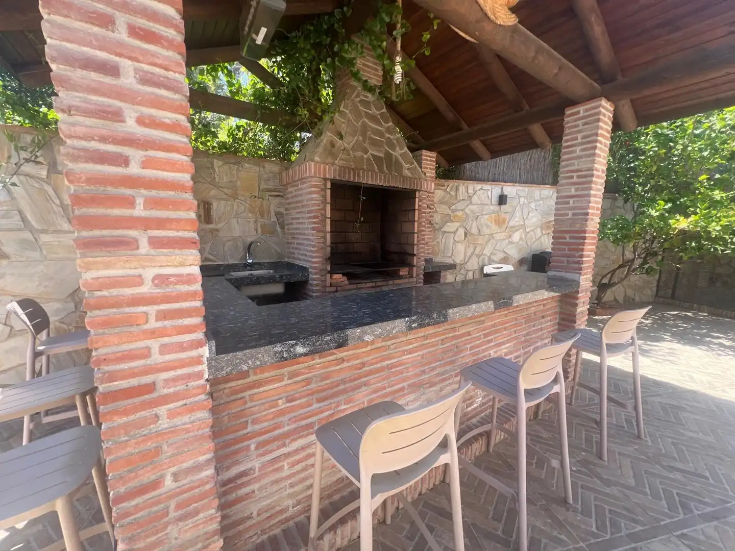 Terrassa de Casa o xalet en venda en Benalmádena amb Aire condicionat, Jardí privat i Terrassa