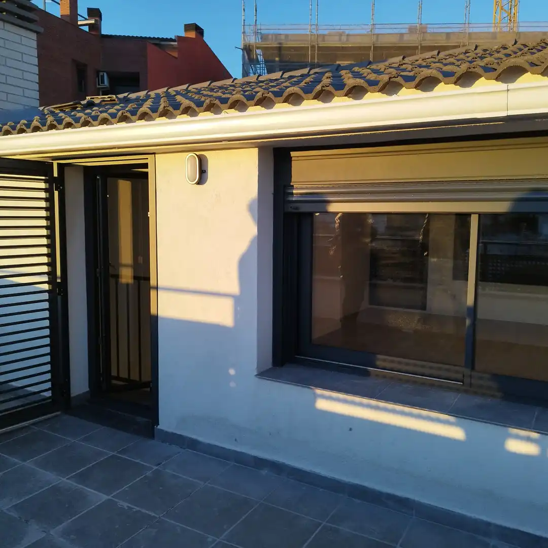 Vista exterior de Dúplex en venta en Igualada con Calefacción