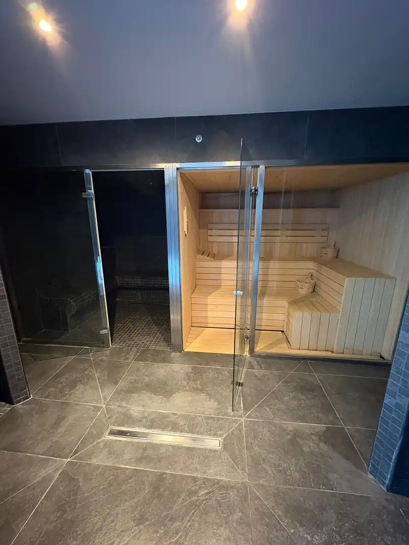 Bathroom of Ground floor for rent in Marbella  with Air Conditioner, Heating and Terrace