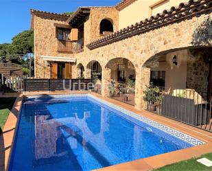 Piscina de Casa o xalet en venda en Blanes amb Calefacció, Jardí privat i Terrassa