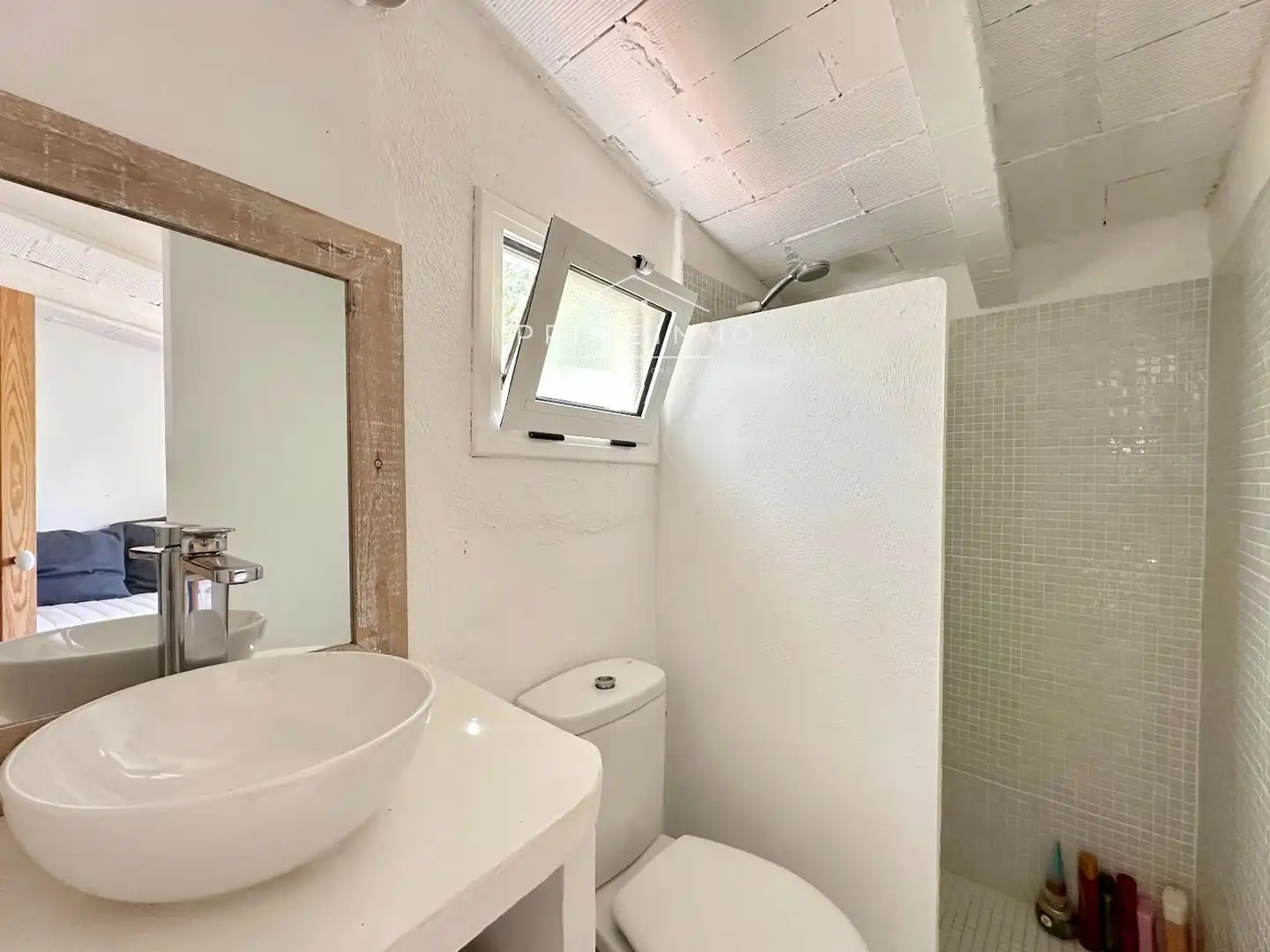 Baño de Finca rústica en venta en Tortosa con Calefacción, Terraza y Trastero
