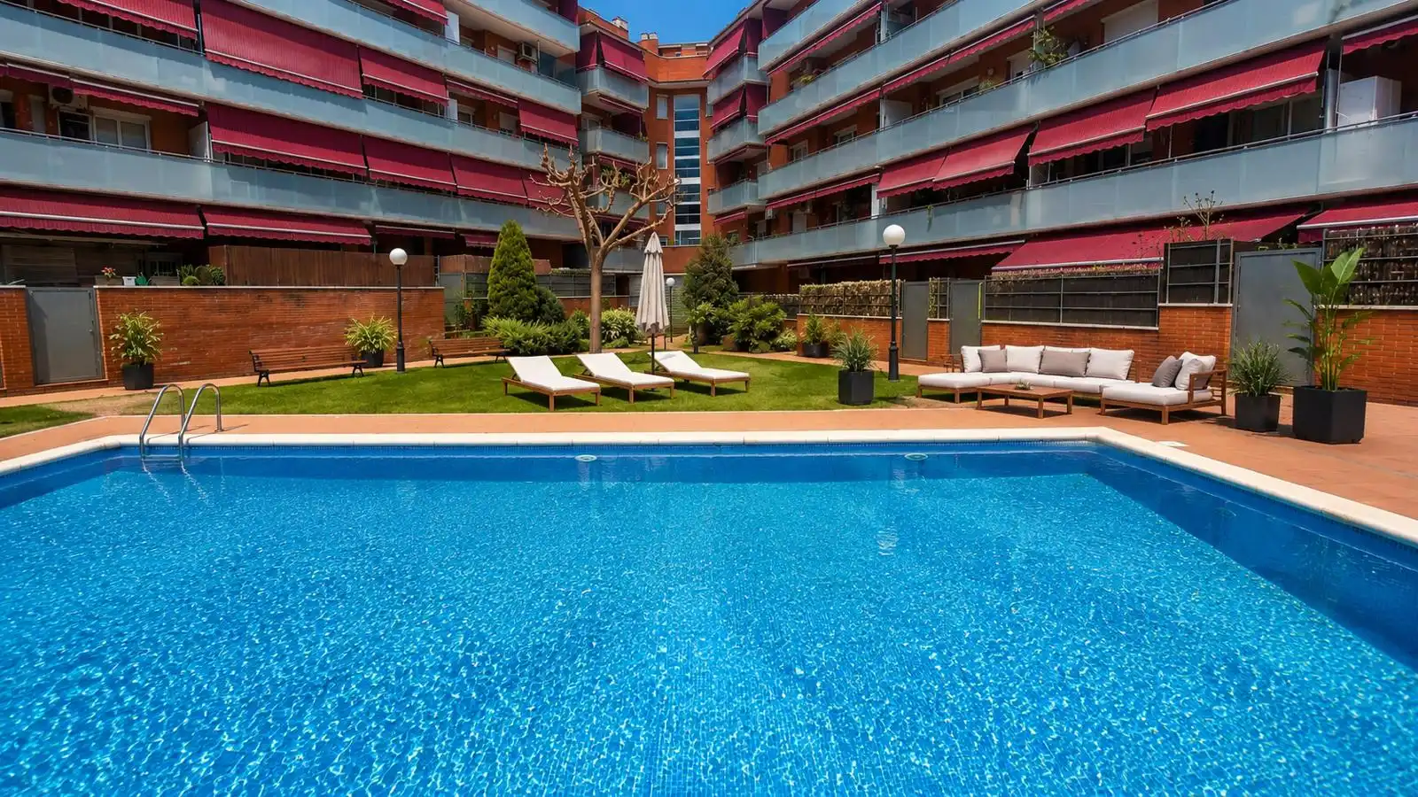 Swimming pool of Attic for sale in Ripollet  with Air Conditioner, Heating and Terrace