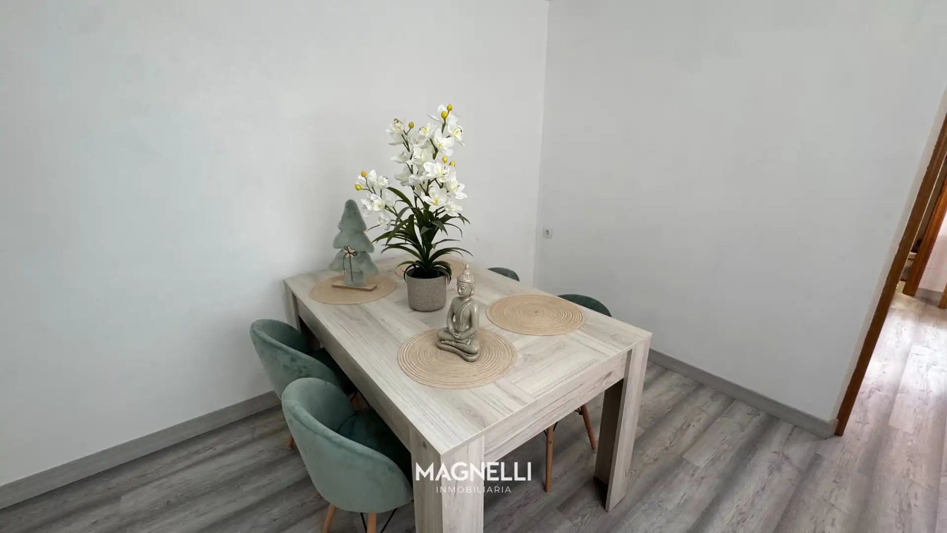 Comedor de Piso en venta en Elda con Aire acondicionado y Amueblado