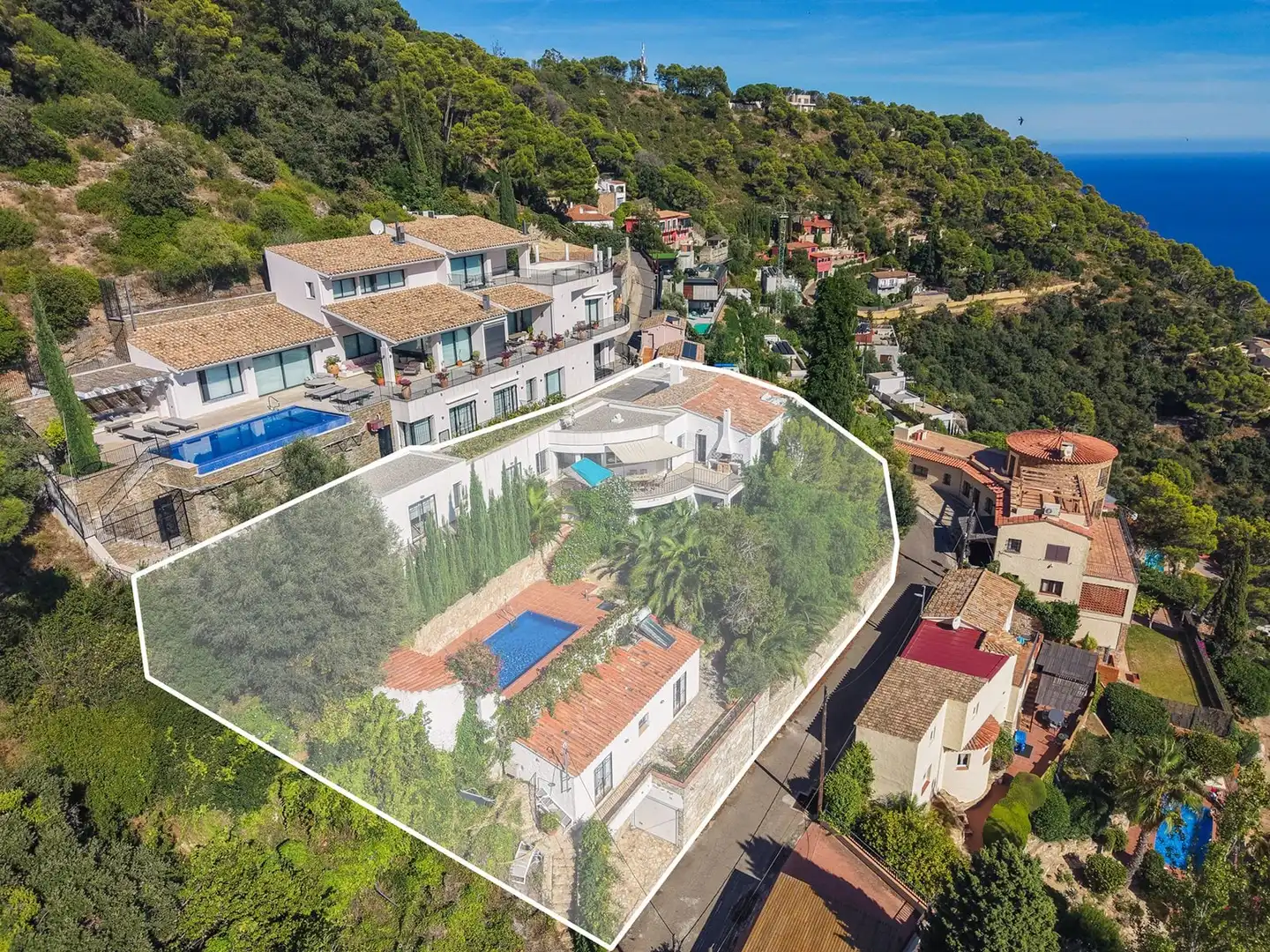 Haus mit Pool zum Verkauf in Carrer Petunies, imagen 3