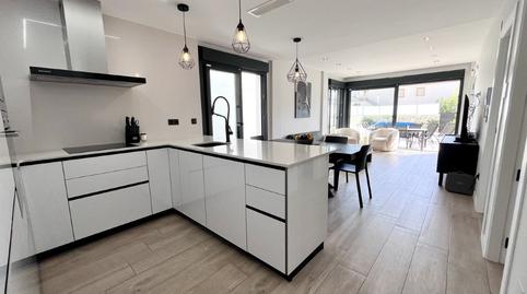 Foto 4 de Casa o chalet en venta en Calle Corbeta-punta Prima, Punta Prima, Orihuela