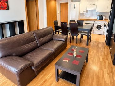 Bajo con ascensor en venta en Esquivias