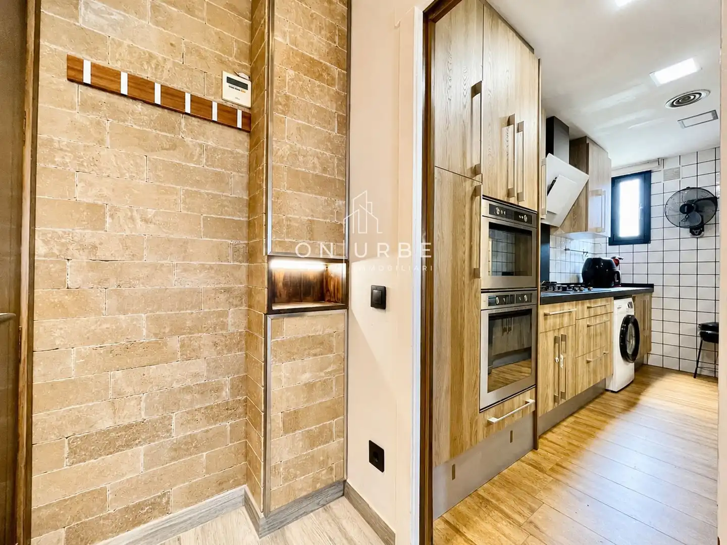 Piso con terraza en venta en Joan de Borbo Comte Barce, imagen 19
