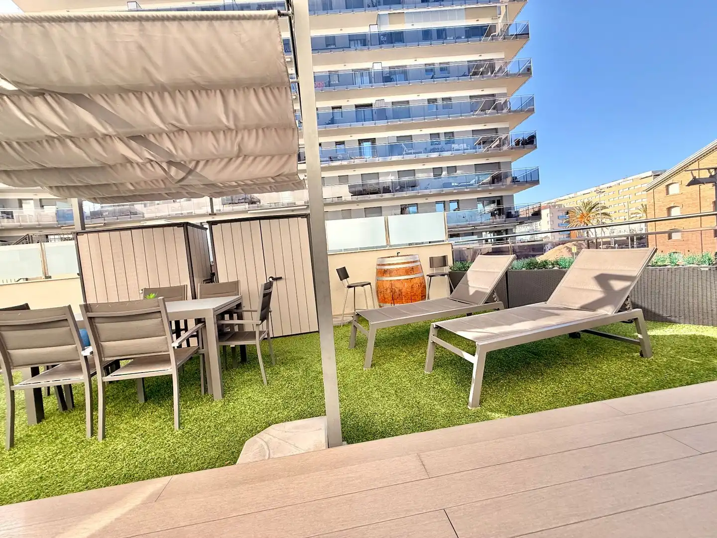 Terraza de Piso en venta en Badalona con Calefacción, Terraza y Piscina comunitaria