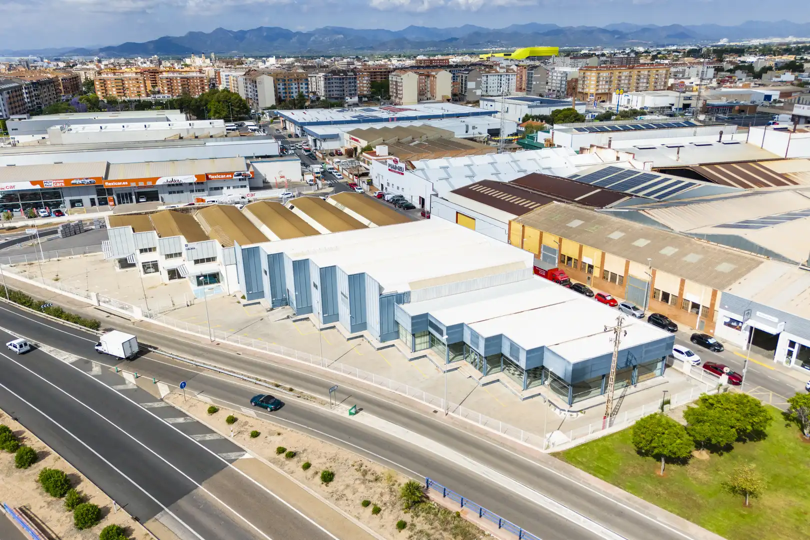Nau industrial de lloguer a Piscinas, imagen 4