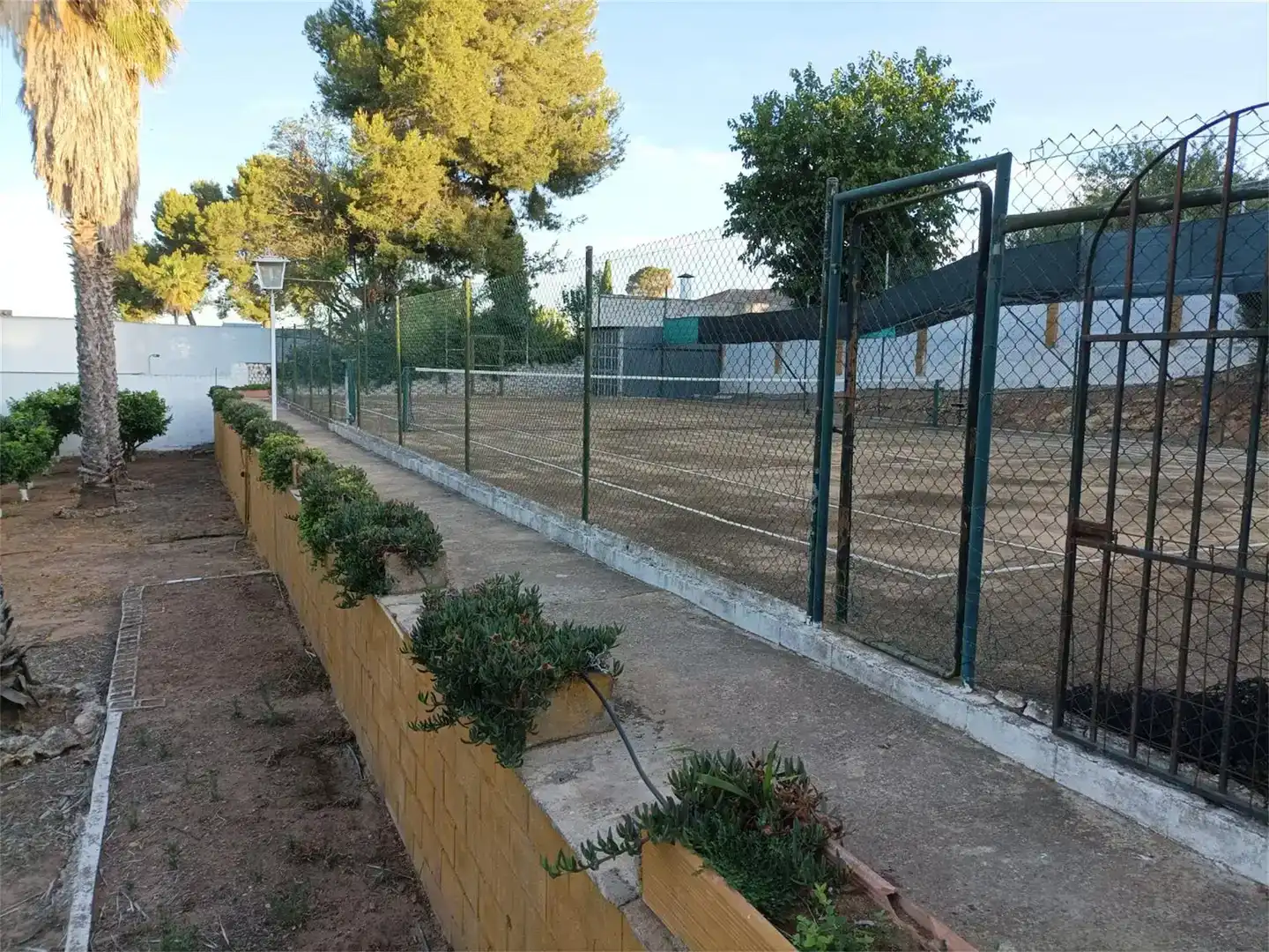 Jardí de Pis en venda en Alcalá de Guadaira amb Aire condicionat, Jardí privat i Traster