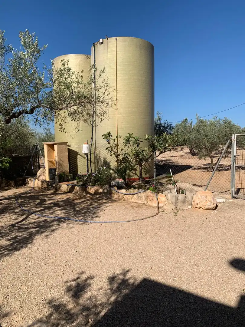 Vista exterior de Finca rústica en venda en Camarles amb Aire condicionat, Calefacció i Jardí privat