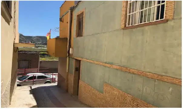 Reihenhaus zum Verkauf in San Isidro (Barrio Santa Lucia), imagen 3