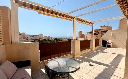 Terrassa de Pis en venda en Roquetas de Mar amb Aire condicionat, Terrassa i Piscina comunitària
